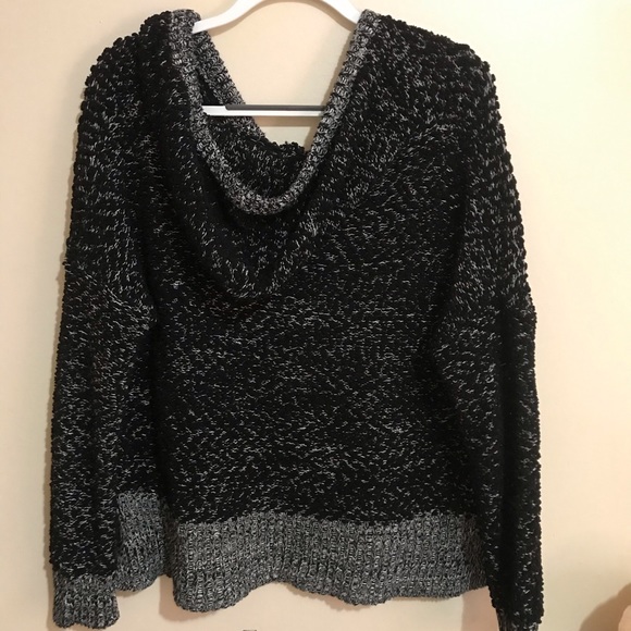 Sweater - Picture 2 of 2